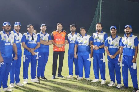 जागृति विहार टीम ने आखिरी गेंद पर जीता रोमांचक मुकाबला, मंत्री सोमेंद्र तोमर द्वारा हो चुकी MSPL की शुरुआत