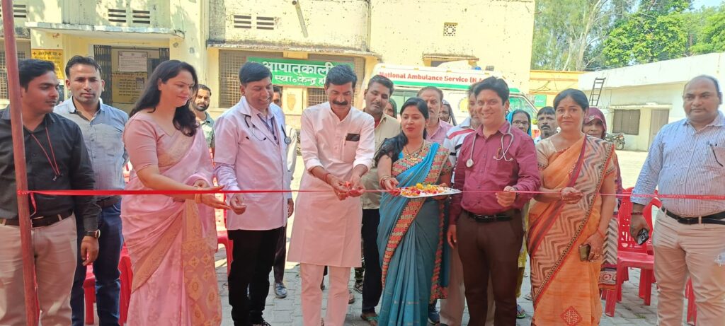 हस्तिनापुर में मानसिक स्वास्थ्य जागरूकता कैंप आयोजित, सैकड़ों लोगों ने लिया लाभ