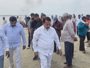 पूर्व प्रधान, योगेश वर्मा,