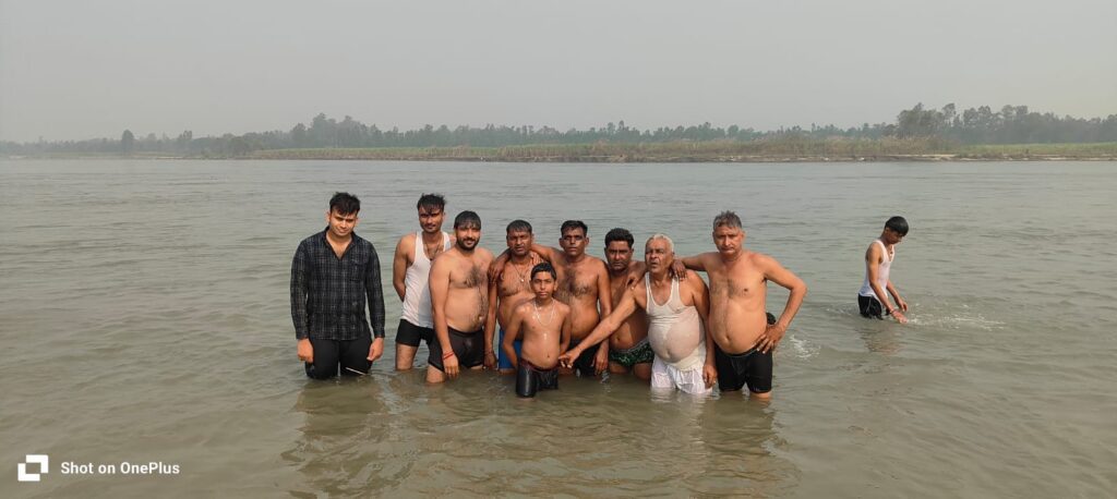 धर्मपुरा गंगा मेले में उमड़ी श्रद्धा की भीड़: 5 नवंबर को होगा मुख्य स्नान, गंगा घाट पर गूंजे हर-हर गंगे के जयकारे