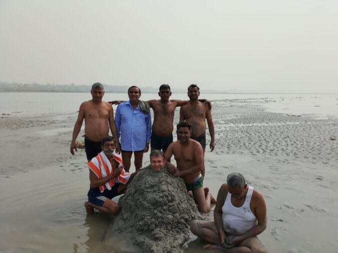 रामराज के धर्मपुरा गंगा मेले में श्रद्धालुओं की उमड़ी भीड़, हर-हर गंगे के जयकारों से गूंजा वातावरण