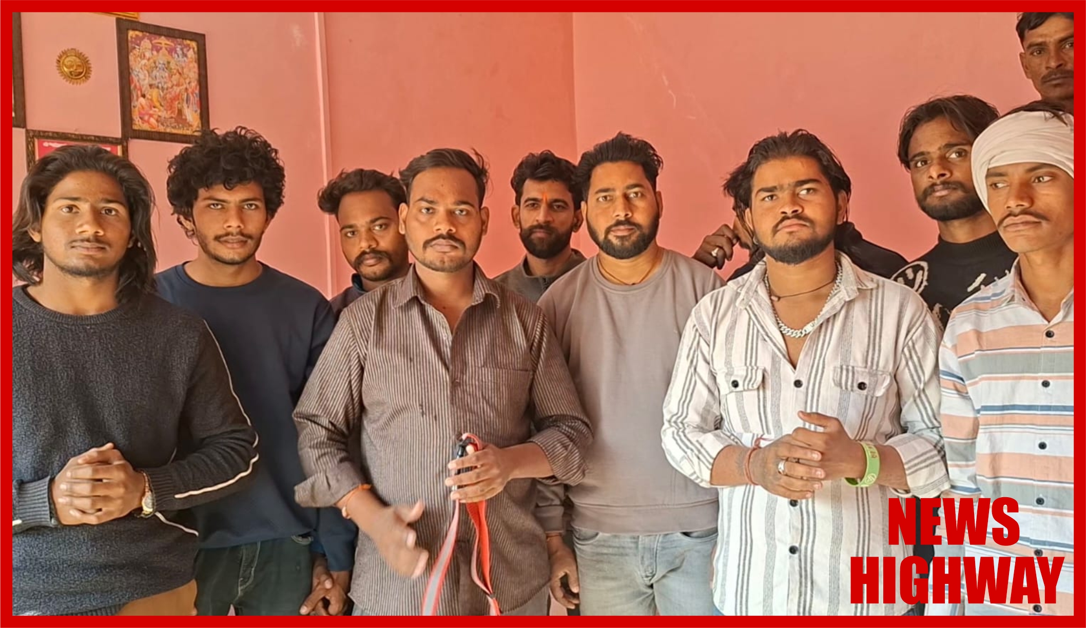 भारतीय गौ सेवा संघ टीम रामराज ने रिफ्लेक्टर बेल्ट के उपयोग को बताया जरूरी, रात में सड़क दुर्घटनाओं से बचेगा गोवंश