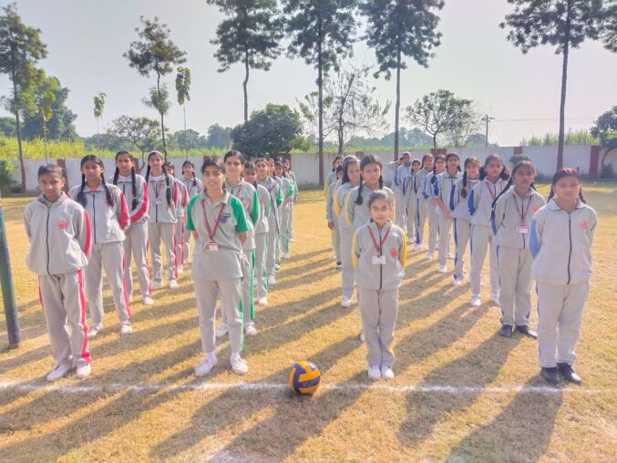 डी मोनफोर अकादमी में इंटर हाउस थ्रो बॉल प्रतियोगिता: कृष्णमूर्ति हाउस बना चैंपियन, फाइनल में अरविंदो को हराया