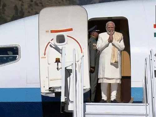 PM नरेंद्र मोदी भूटान की दो दिवसीय राजकीय यात्रा के बाद दिल्ली लौटे