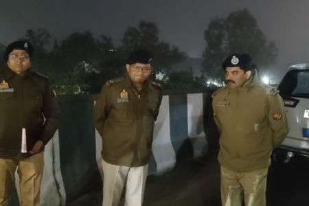 🚨 यूपी में दिनदहाड़े 64 लाख की लूट! दिल्ली–लखनऊ हाईवे पर चावल व्यापारी के मुनीम से बदमाश फरार, हापुड़ में मचा हड़कंप