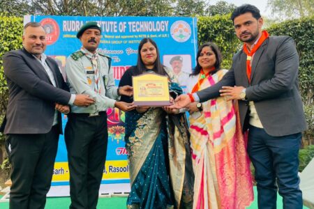 रुद्रा इंस्टिट्यूट नानपुर में बीएड स्काउट-गाइड शिविर का भव्य समापन, छात्र-छात्राओं ने दिखाई सांस्कृतिक धरोहर की झलक