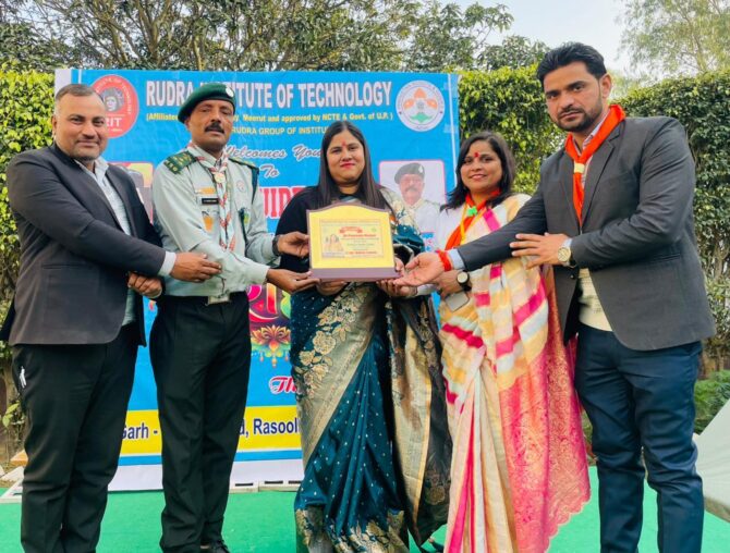 स्काउट-गाइड शिविर ने न केवल प्रशिक्षणार्थियों को व्यवहारिक ज्ञान दिया