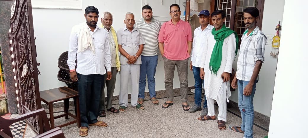 मेरठ में मेट्रो शुभारंभ के दिन किसानों का प्रदर्शन