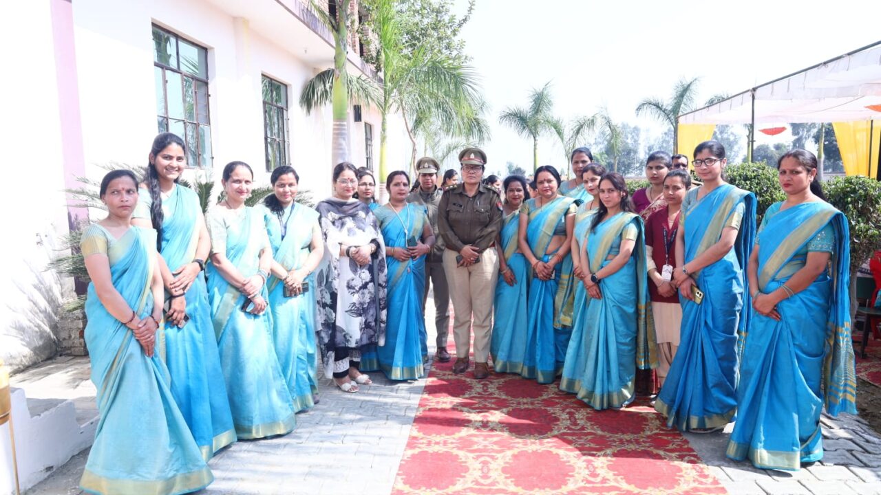 बहसूमा में मातृ समृद्धि उत्सव 2.0: मातृशक्ति का सम्मान, सांस्कृतिक कार्यक्रमों में प्रतिभाओं ने बिखेरा जलवा