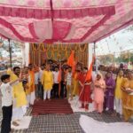 मेरठ के बहसूमा क्षेत्र के रामराज में हिंदू नववर्ष 2083 के अवसर पर हवन-यज्ञ, आरती और प्रसाद वितरण का भव्य आयोजन किया गया, जिसमें बड़ी संख्या में श्रद्धालुओं ने भाग लिया।