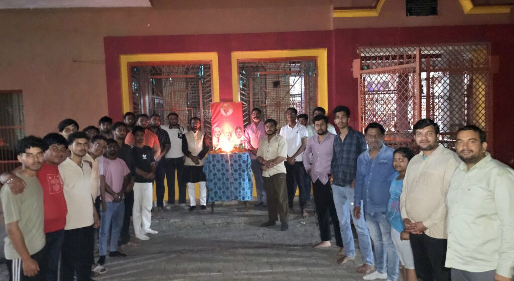 मवाना में शहीद भगत सिंह, सुखदेव व राजगुरु का बलिदान दिवस श्रद्धापूर्वक मनाया