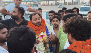 मेरठ: ललिता गौतम मामले के कथित मास्टरमाइंड रवि गौतम जेल से रिहा, समर्थकों ने नोटों और फूलों की मालाओं से किया स्वागत