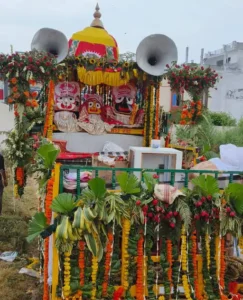 मेरठ के परीक्षितगढ़ में जगन्नाथ रथयात्रा के दौरान बड़ा हादसा, हाईटेंशन लाइन से रथ टकराया, एक की मौत, 11 घायल